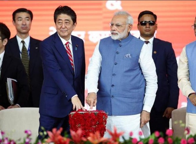 Thủ tướng Nhật Bản Shinzo Abe vừa tiến hành chuyến thăm Ấn Độ. Ảnh: India Today.