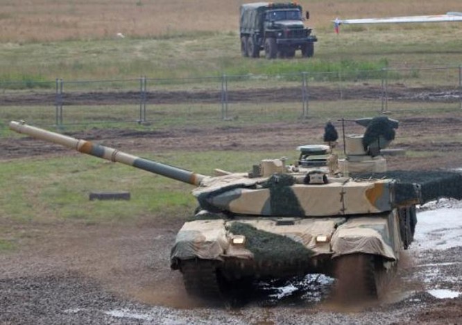 Xe tăng chiến đấu T-90SM Ấn Độ mua của Nga. Ảnh: Guancha.