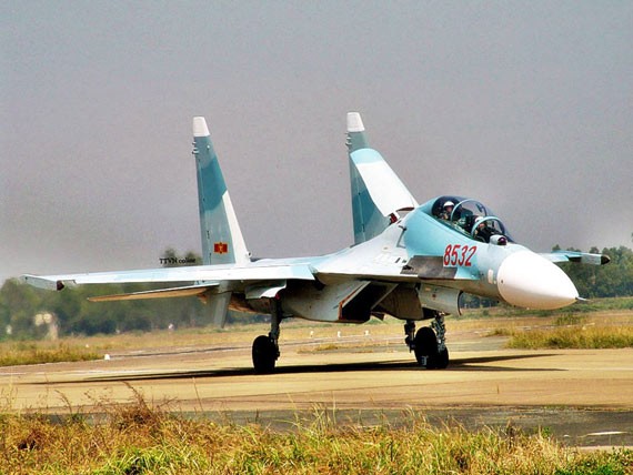 Máy bay chiến đấu Su-30 của không quân Việt Nam. Ảnh: Sina.