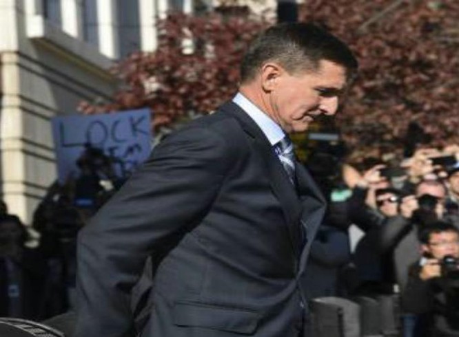 Cố vấn an ninh quốc gia Mỹ Michael Flynn phải rời chức vụ sau 3 tuần nhậm chức vì vụ 