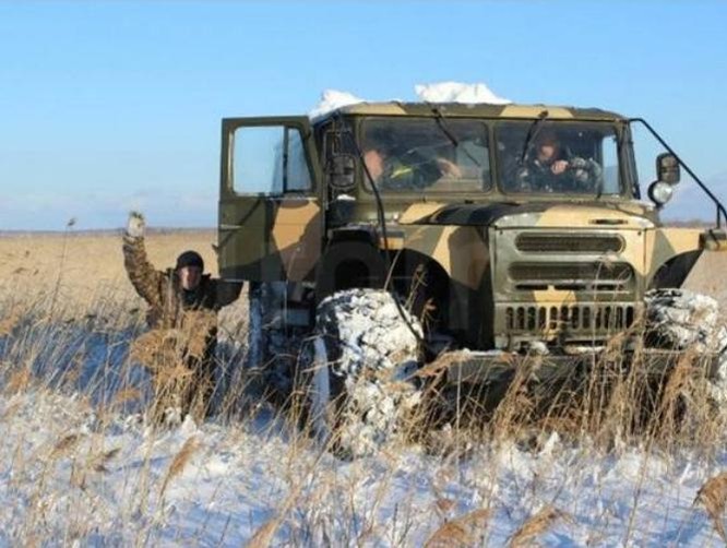 Xe tải của quân đội Nga. Ảnh: Sina.