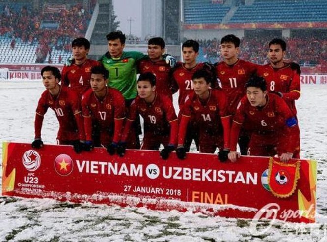 Đội tuyển U23 Việt Nam trong trận chung kết. Ảnh: Sohu.