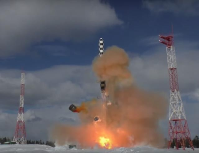 Tên lửa hạt nhân Mỹ và Trung Quốc đã khủng, nhưng vẫn thua Nga ảnh 1