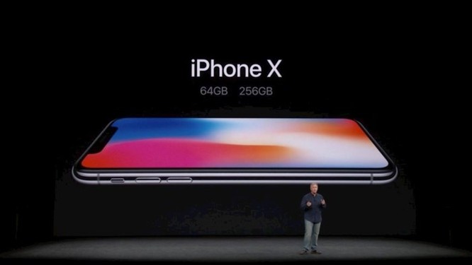 Mỗi giây Apple bán được 10 iPhone, chủ yếu là iPhone X - Ảnh 1