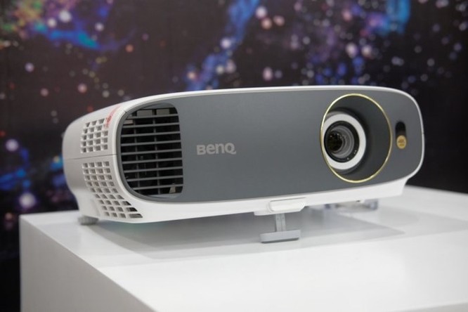 BenQ ra mắt máy chiếu 4K UHD HDR gọn nhẹ cho gia đình - Ảnh 1