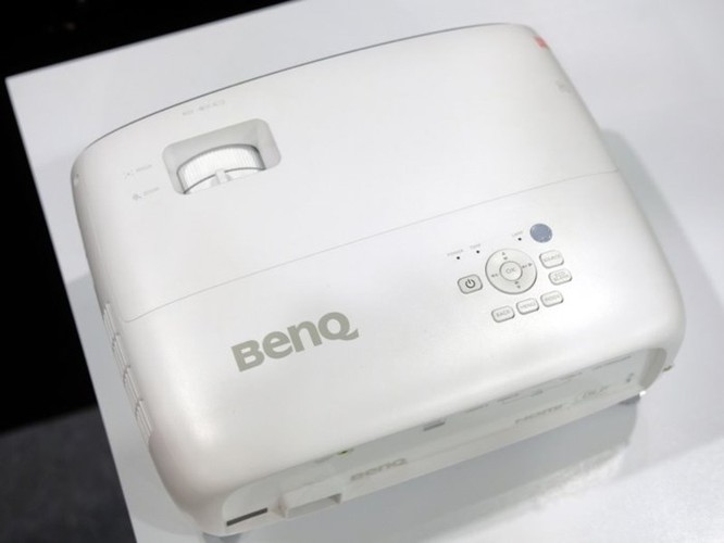BenQ ra mắt máy chiếu 4K UHD HDR gọn nhẹ cho gia đình - Ảnh 2
