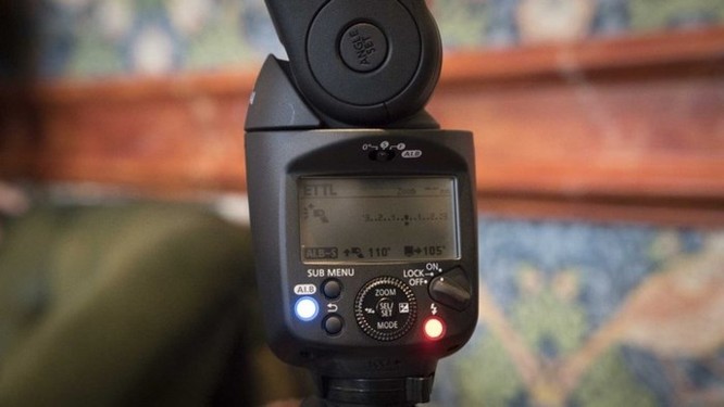 Canon ra mắt Speedlite 470EX-AI: Đèn flash có thể tự xoay để tìm góc chiếu sáng tối ưu - Ảnh 5