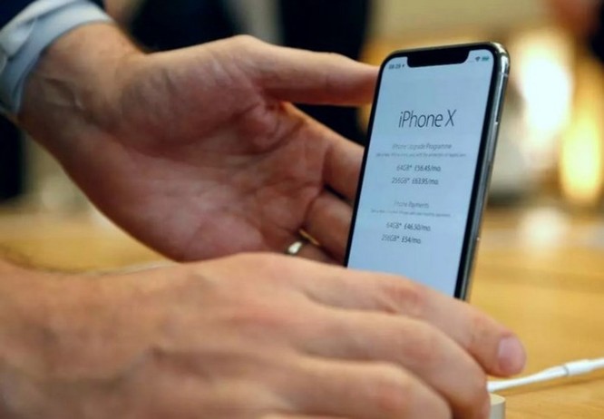 Apple sẽ xóa sổ thiết kế 'tai thỏ' kể từ đời iPhone 2019? - Ảnh 2