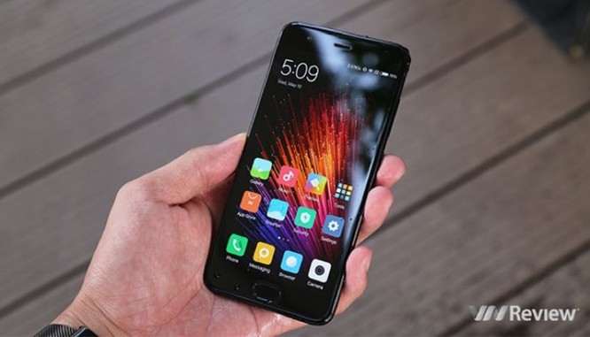 Xiaomi xác nhận Mi 7 có cảm biến vân tay trong màn hình ảnh 1
