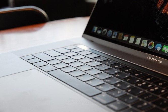 Người dùng MacBook Pro tổ chức kiến nghị yêu cầu Apple triệu hồi và thay thế máy bị lỗi bàn phím ảnh 1