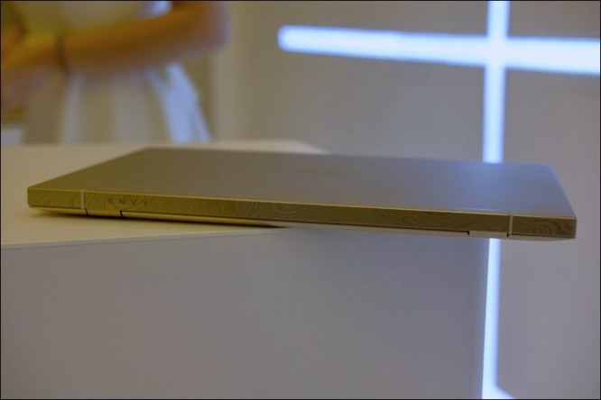 HP ra mắt dòng laptop Envy 13 mỏng đẹp, giá từ 20,99 triệu đồng ảnh 3