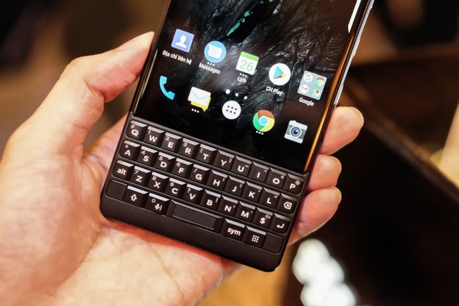 Blackberry Key2 ra mắt với mức giá 16,9 triệu đồng ảnh 3