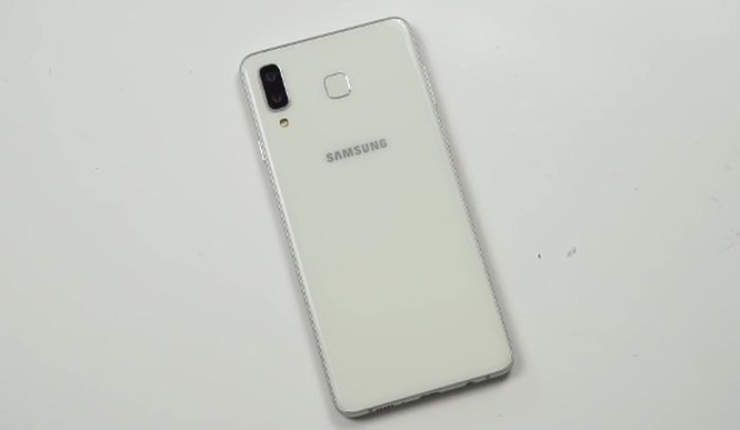 Những ai nên dùng Samung Galaxy A8 Start? ảnh 2