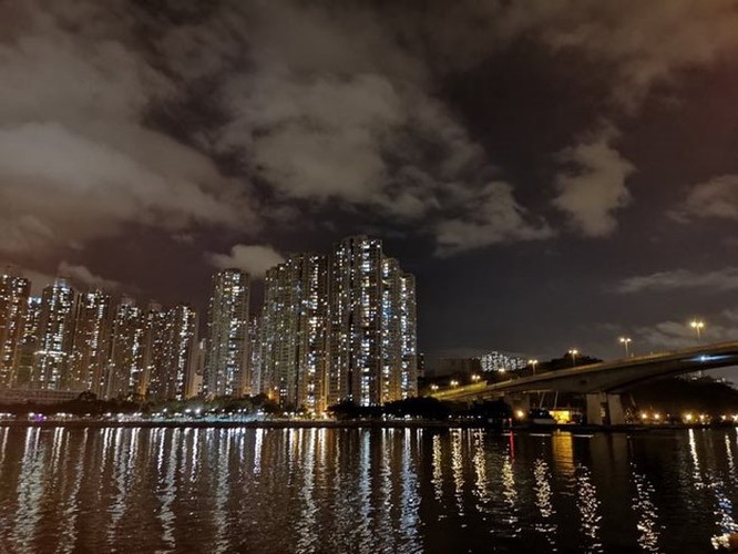 Cảnh đêm đẹp đến nao lòng tại Cảng Thơm qua ống kính của Huawei P20 Pro ảnh 5