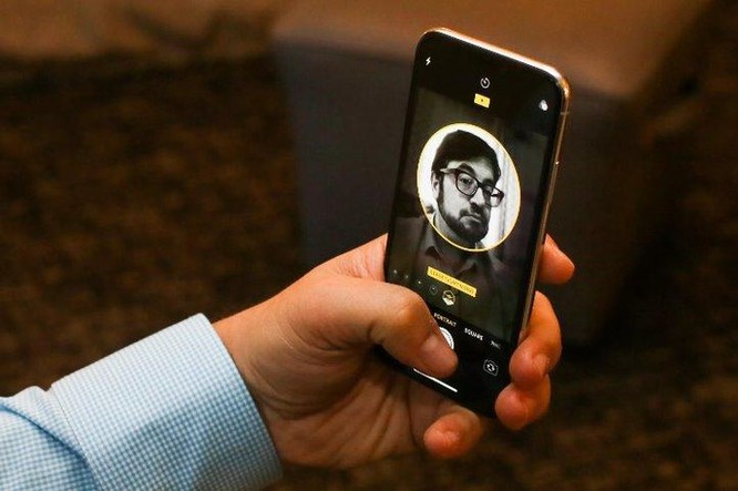 4 cải tiến lớn nhất cho Face ID mà người dùng muốn Apple nâng cấp trên iPhone XS sắp tới ảnh 1