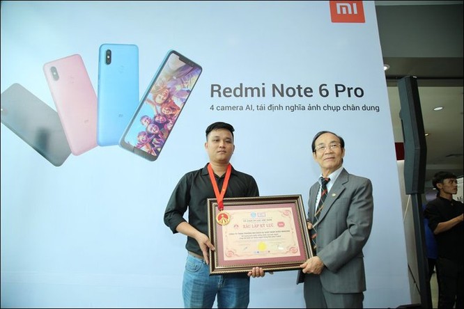 Xiaomi lập kỷ lục Việt Nam về chụp ảnh selfie với Redmi Note 6 Pro ảnh 2