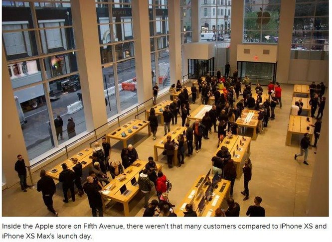Vì sao các Apple Store trở nên 'đìu hiu' trong ngày đầu mở bán iPhone XR? ảnh 4