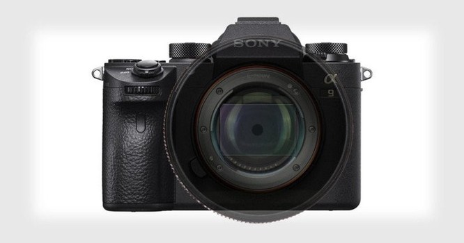 Sony: 'Chúng tôi có thể sản xuất ống kính f/1.0 nhưng không ai cần' ảnh 1