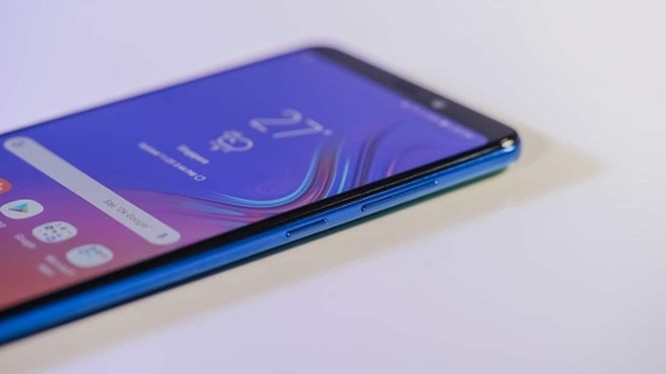 9 smartphone có màu đẹp nhất năm 2018 ảnh 16