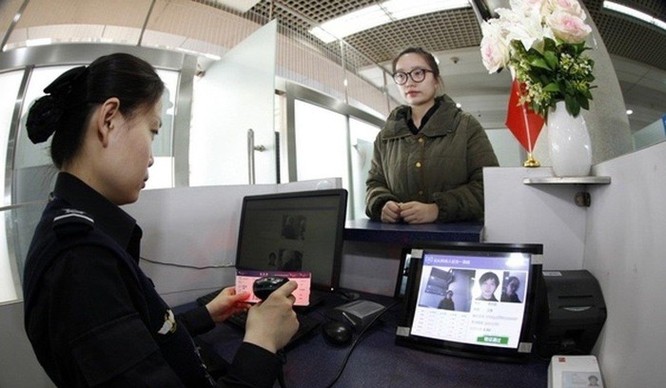 Camera giám sát giúp cảnh sát Trung Quốc bắt hơn 10.000 tội phạm ảnh 2