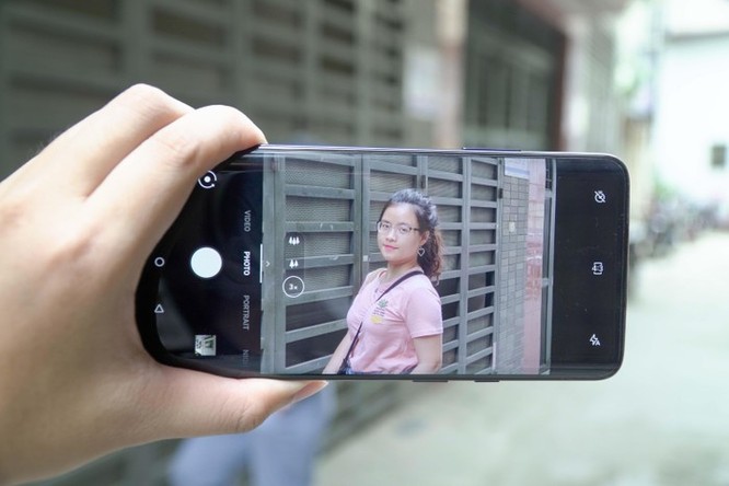 'Kẻ hủy diệt iPhone' về VN với mức giá 15 triệu đồng ảnh 6