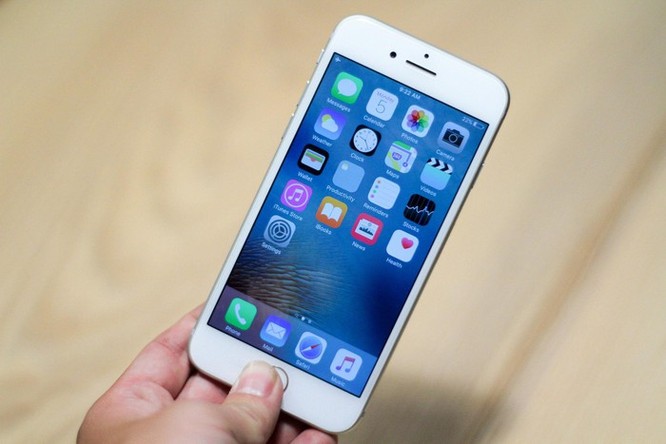 Liên tục giảm giá, iPhone 7 cũ còn hơn 4 triệu tại Việt Nam ảnh 1