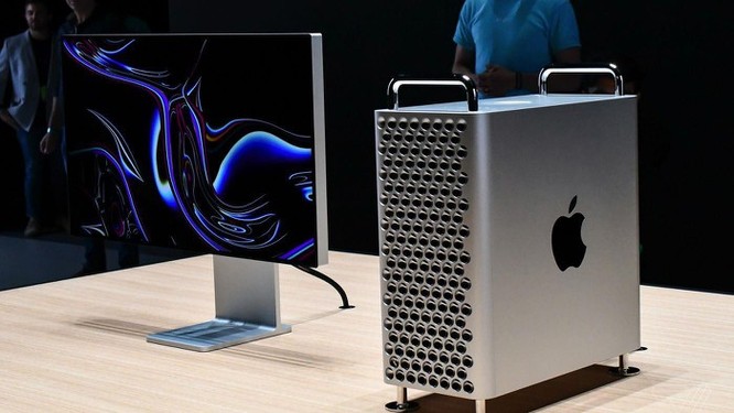 Apple tung mẫu Mac Pro mạnh nhất - dáng giống vali, giá từ 6.000 USD ảnh 1