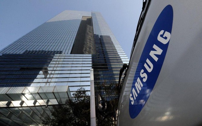 Hàng loạt vụ bắt bớ khiến đầu não Samsung rối loạn ảnh 1