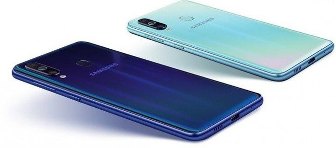 Samsung Galaxy M40 ra mắt: màn hình đục lỗ, 3 camera ảnh 3