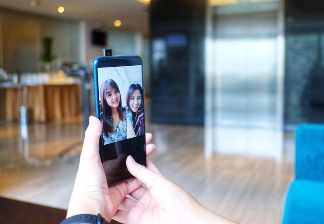 Huawei Y9 Prime 2019 ra mắt tại VN - camera trượt, giá 6,5 triệu đồng ảnh 4
