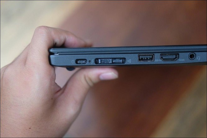 Laptop Lenovo ThinkPad T490s: Mỏng nhẹ, cấu hình mạnh, phù hợp hầu hết nhu cầu làm việc và giải trí ảnh 2
