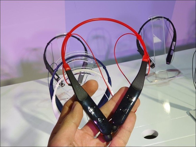 LG ra mắt loạt tai nghe Bluetooth LG Tone, giá chỉ từ 899 ngàn đồng ảnh 4