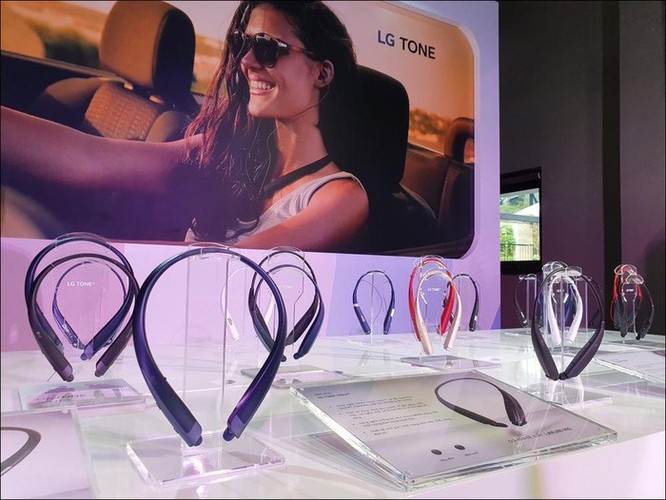 LG ra mắt loạt tai nghe Bluetooth LG Tone, giá chỉ từ 899 ngàn đồng ảnh 1