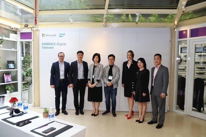 Microsoft bắt tay SAP ra mắt giải pháp Embrace, đơn giản hành trình chuyển đổi số cho doanh nghiệp Việt ảnh 2