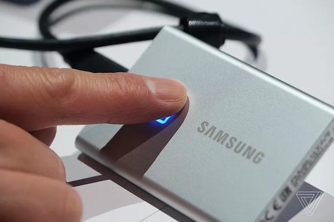 Samsung ra mắt ổ cứng SSD bảo mật dấu vân tay ảnh 1