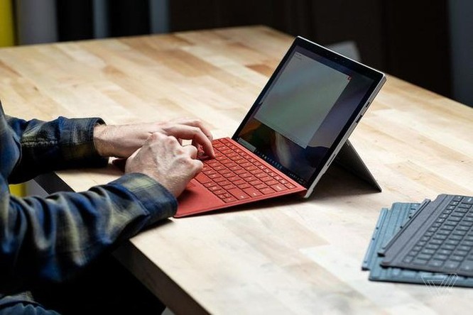 Microsoft có thể mở Store ở Việt Nam trước Apple để bán Surface? ảnh 1