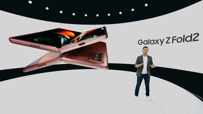 Galaxy Z Fold2 ra mắt - thiết kế mới, nâng cấp bản lề ảnh 2