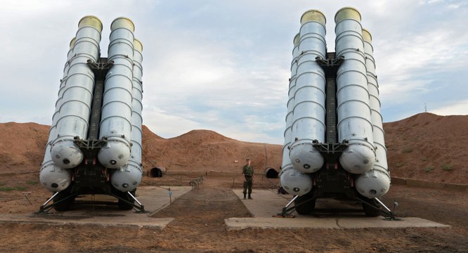 Nga đã triển khai các hệ thống tên lửa khét tiếng S-400 và S-300V tại chiến trường Syria