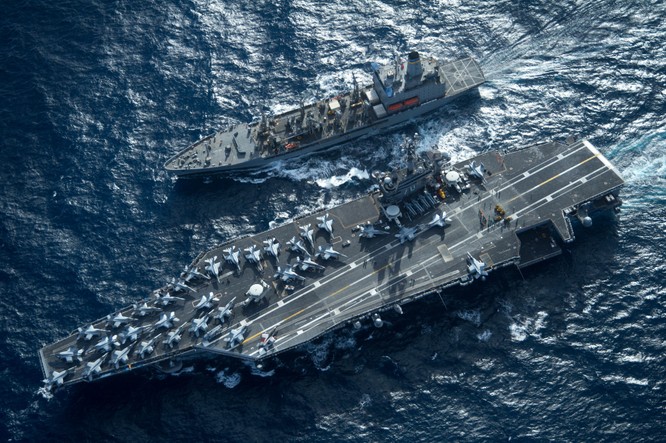 Cụm tác chiến tàu sân bay Carl Vinson của Mỹ đang hướng tới Biển Đông