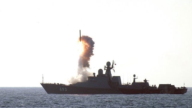 Nga gây choáng Mỹ-NATO với 5 vũ khí “khủng” tại chiến trường Syria ảnh 2