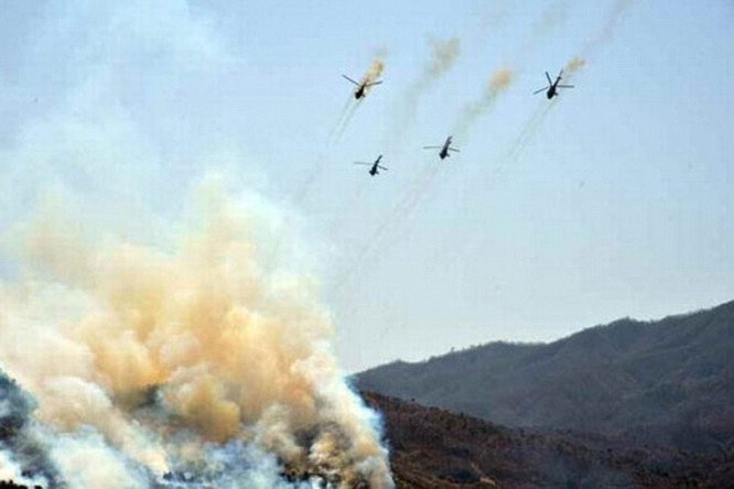 Trực thăng Triều Tiên khai hỏa trong cuộc tập trận