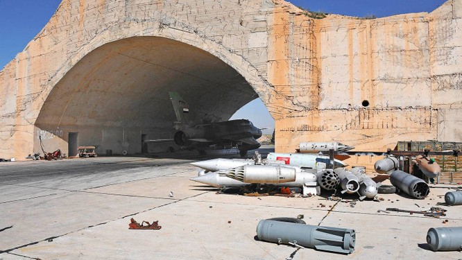 Nhiều máy bay của không quân Syria tại căn cứ vẫn nguyên vẹn sau vụ tấn công