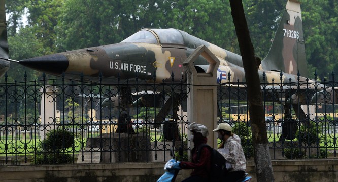 Máy bay F-5 chiến lợi phẩm Việt Nam thu được sau khi giải phóng Miền Nam