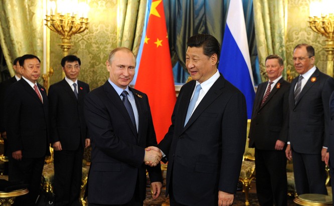 Ông Tập Cận Bình vừa có chuyến thăm Nga, hai bên đã ký kết hàng loạt thỏa thuận hợp tác