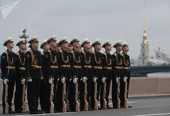 Cuộc diễu binh nhân Ngày Hải quân Liên bang Nga