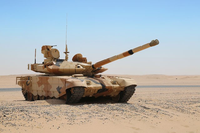 Quân Nga mua "kẻ hủy diệt" và tăng T-90M ảnh 1