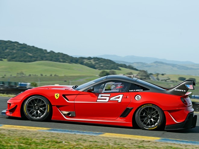 5 siêu xe Ferrari XX không được chạy trên phố ảnh 3