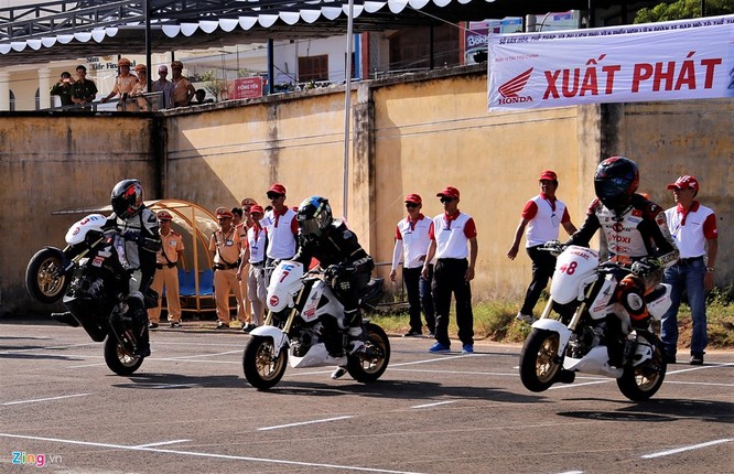 Nghìn người xem đua xe Honda chặng cuối tại Phú Yên ảnh 5