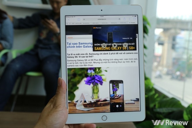 Trên tay iPad 9.7 2017 mới về Việt Nam, giá từ 9,75 triệu đồng ảnh 29