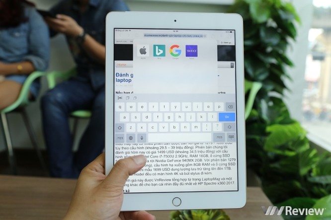 Trên tay iPad 9.7 2017 mới về Việt Nam, giá từ 9,75 triệu đồng ảnh 30